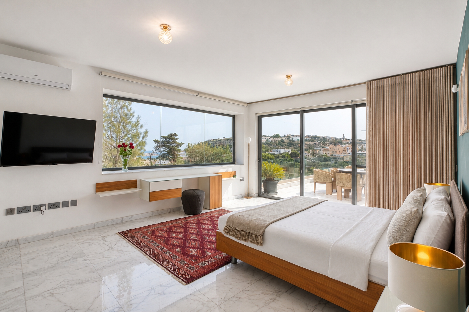  Exceptional Contemporary Villa with Panoramic Views - 物件實景