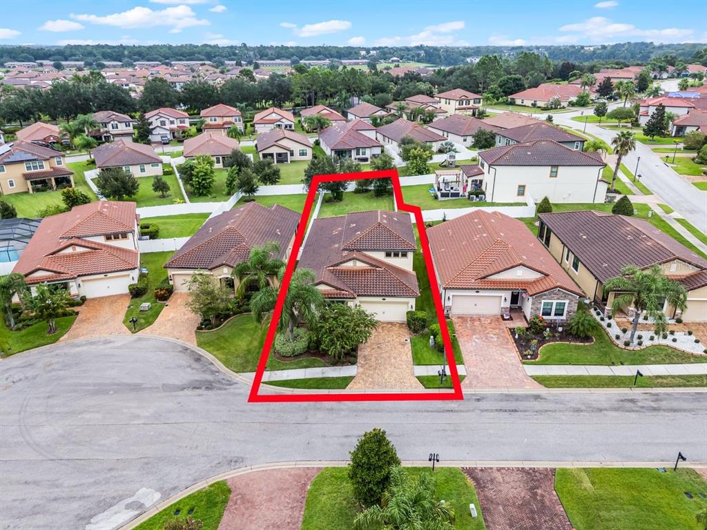 Lakeland, Florida, 33810, United States, 4 Bedrooms Bedrooms, ,3 BathroomsBathrooms,Residential,For Sale,1950901