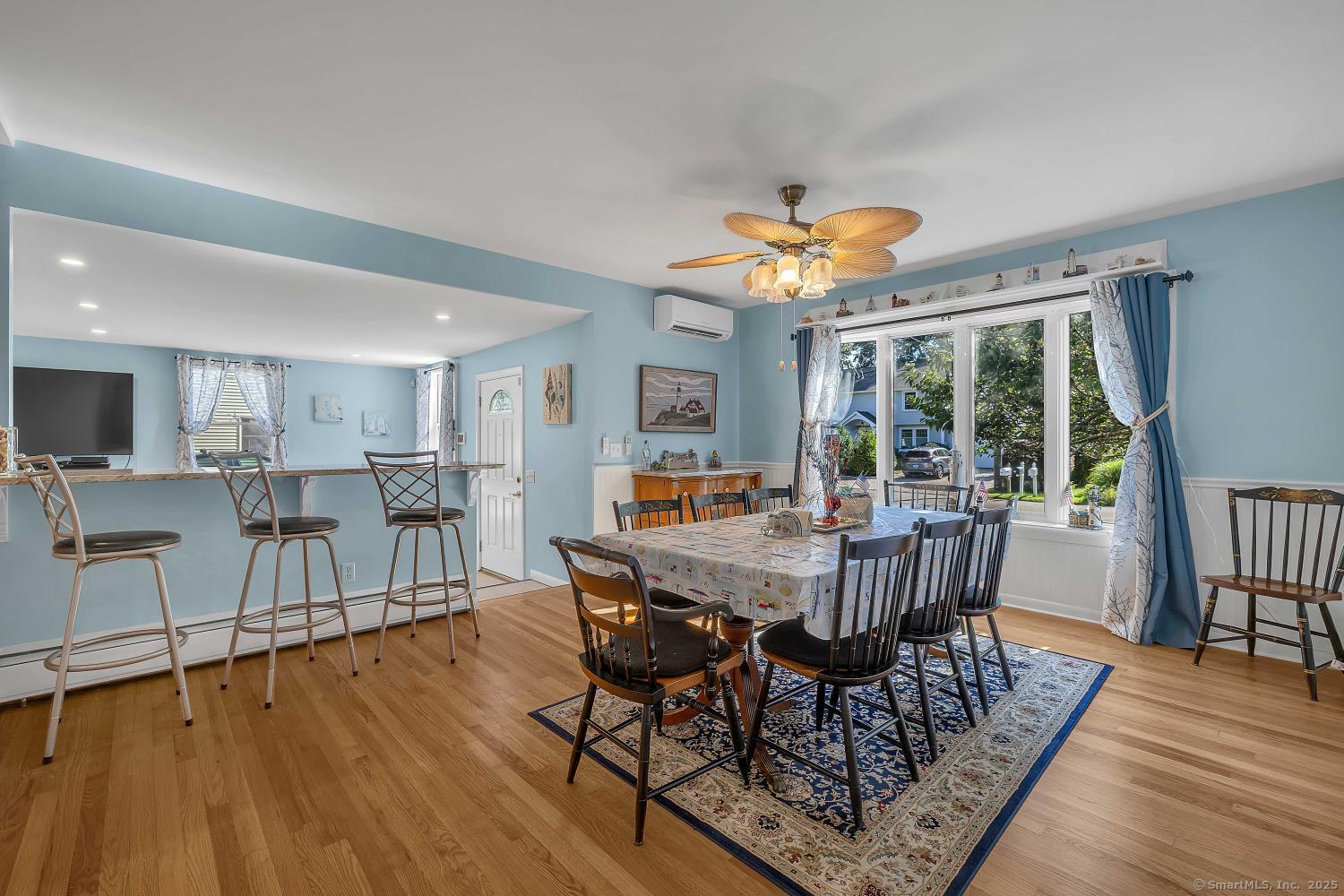 Old Saybrook, Connecticut, 06475, United States, 2 Bedrooms Bedrooms, ,2 BathroomsBathrooms,Residential,For Sale,1895780