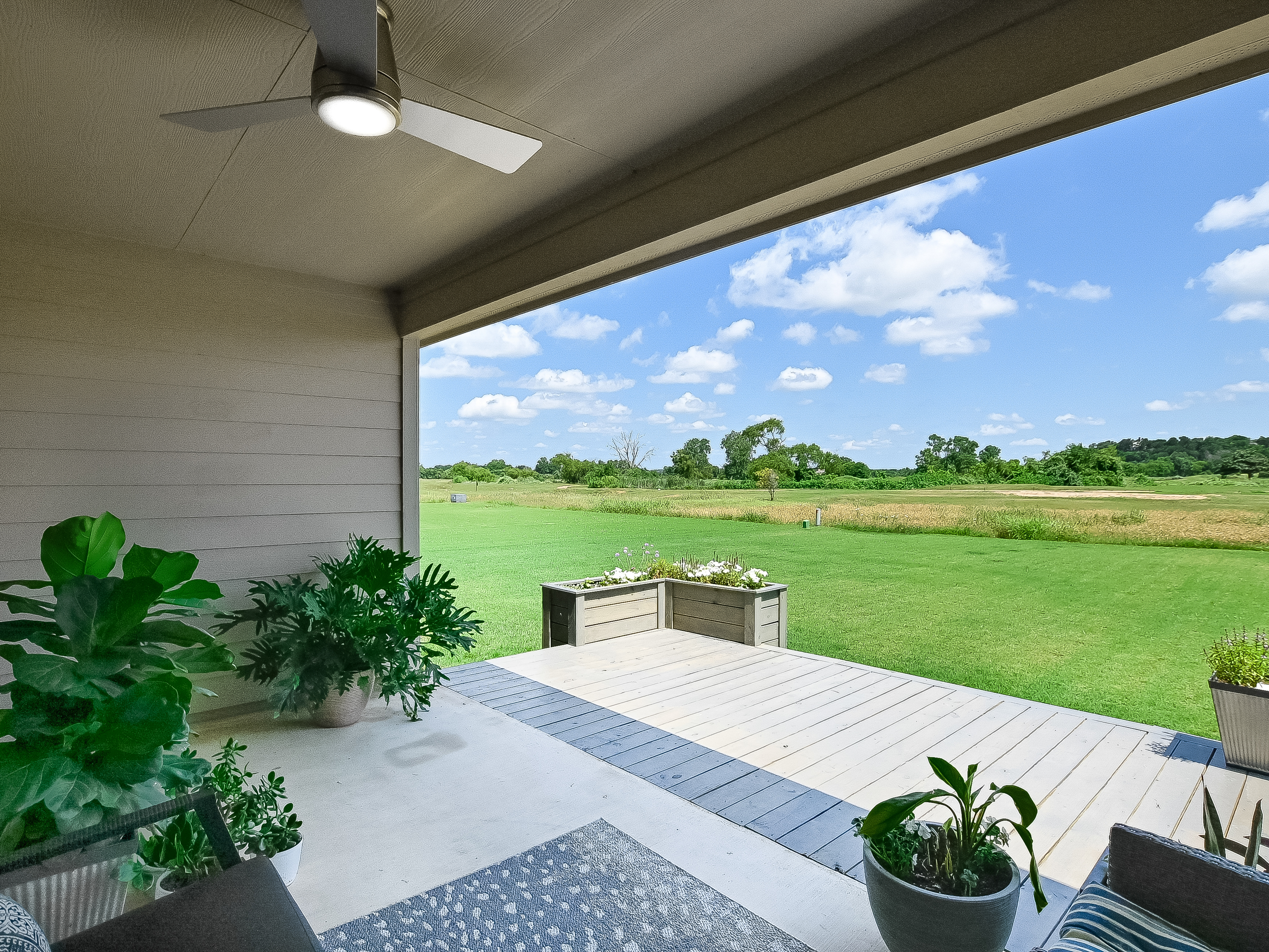 Enjoy Golf Course Living - 物件實景