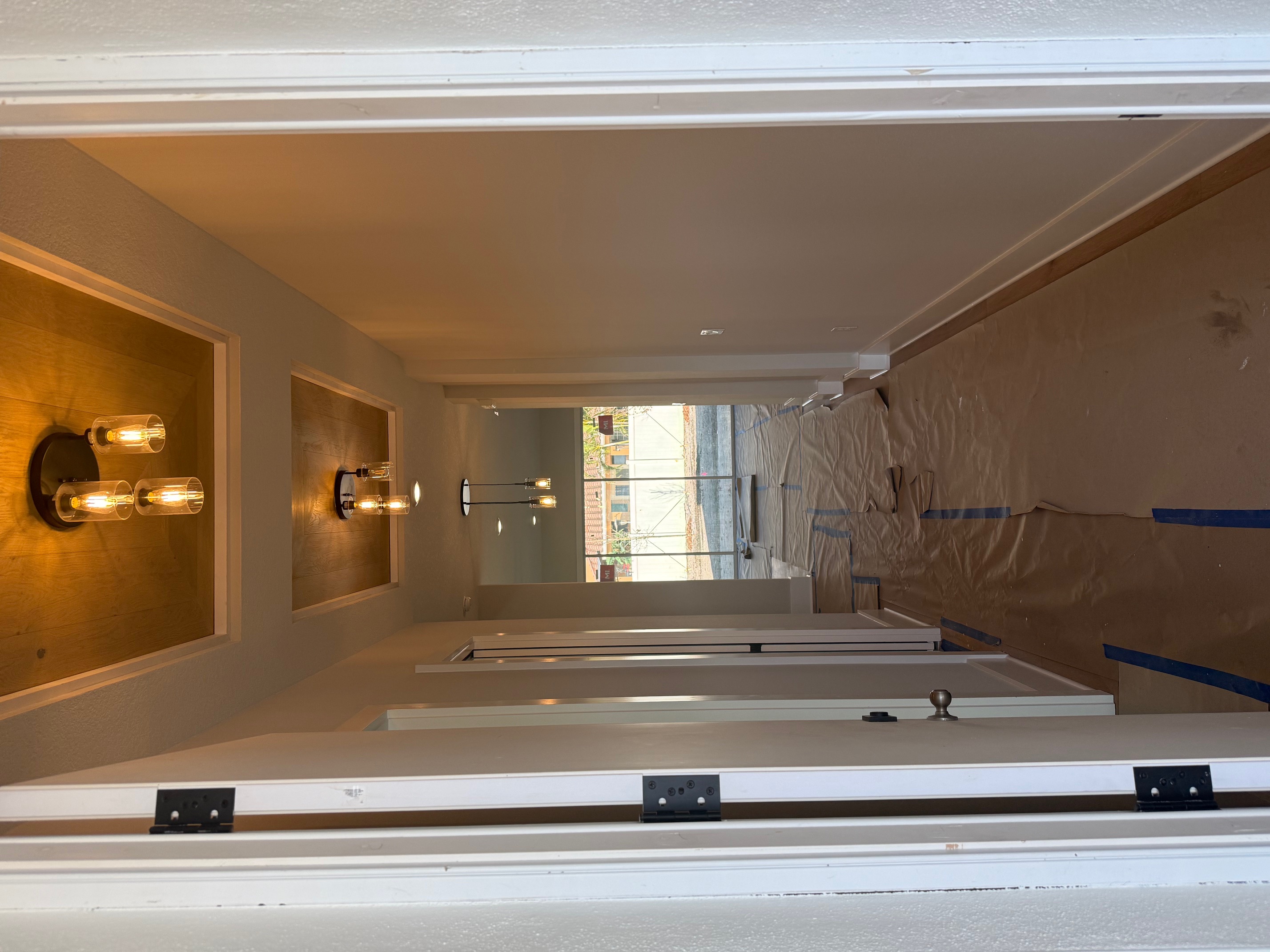 Tampa, Florida, 33611, United States, 5 Bedrooms Bedrooms, ,4 BathroomsBathrooms,Residential,For Sale,1992381