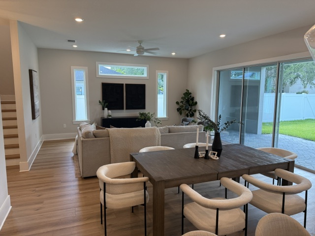 Tampa, Florida, 33611, United States, 5 Bedrooms Bedrooms, ,4 BathroomsBathrooms,Residential,For Sale,1992381