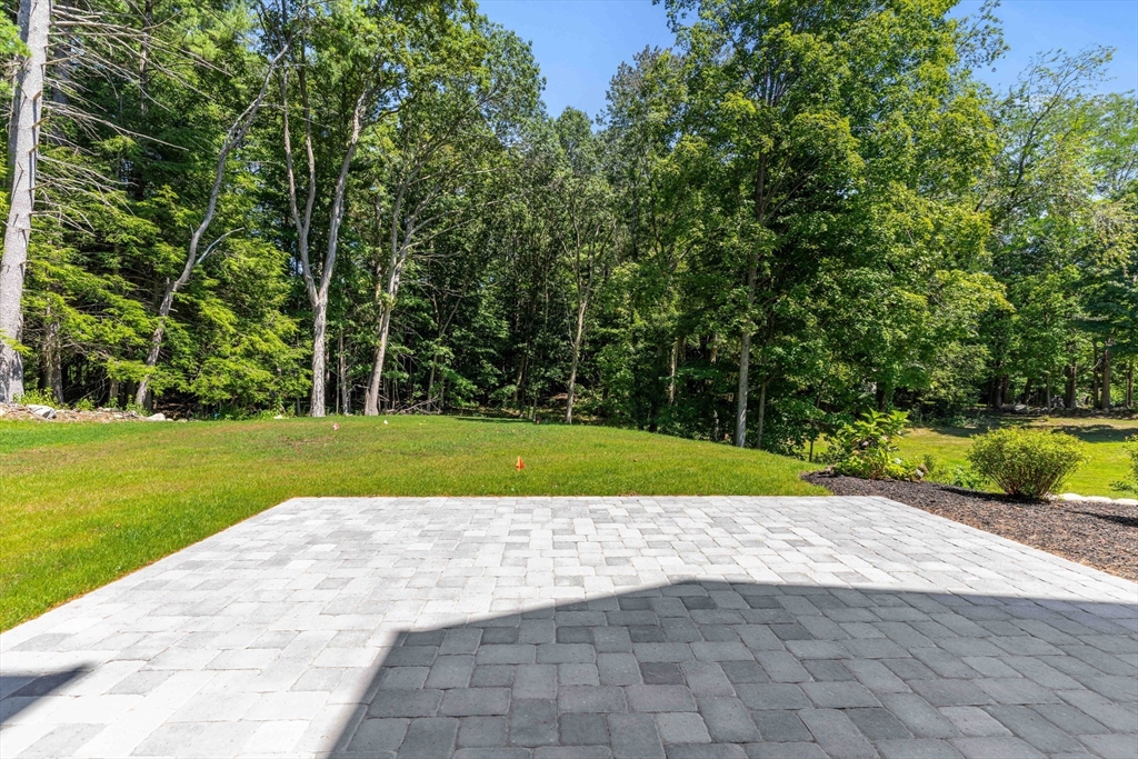North Reading, Massachusetts, 01864, United States, 4 Bedrooms Bedrooms, ,3 BathroomsBathrooms,Residential,For Sale,1927425