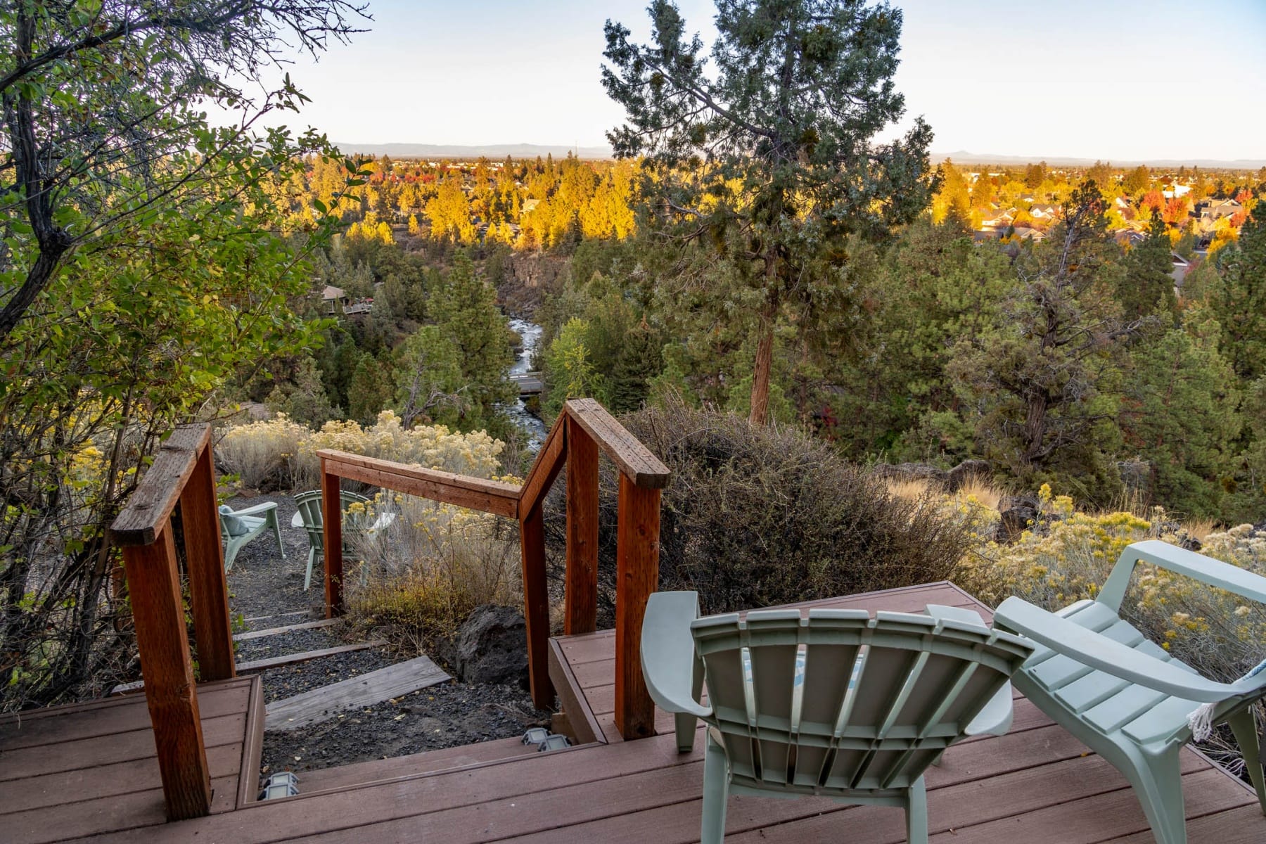  885 NW Chelsea Loop Bend, OR 97703 - 物件實景