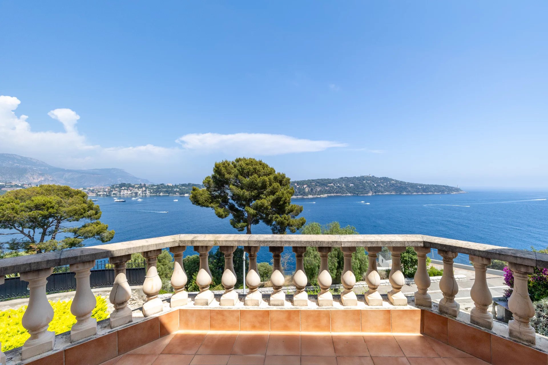 Nice, Provence-Alpes-Côte d’Azur, 06000, FR, 4 Bedrooms Bedrooms, ,4 BathroomsBathrooms,Residential,For Sale,1838302