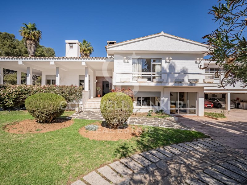 Marbella, Andalusia, ES, 7 Bedrooms Bedrooms, ,5 BathroomsBathrooms,Residential,For Sale,1819504