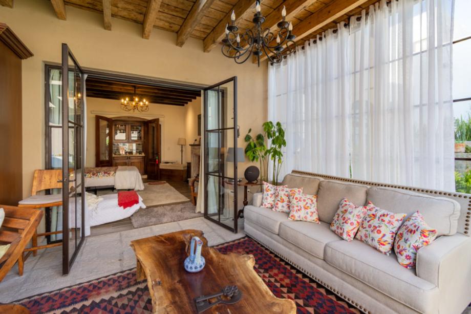 San Miguel de Allende, Guanajuato, 37893, Mexico, 4 Bedrooms Bedrooms, ,5 BathroomsBathrooms,Residential,For Sale,1768184