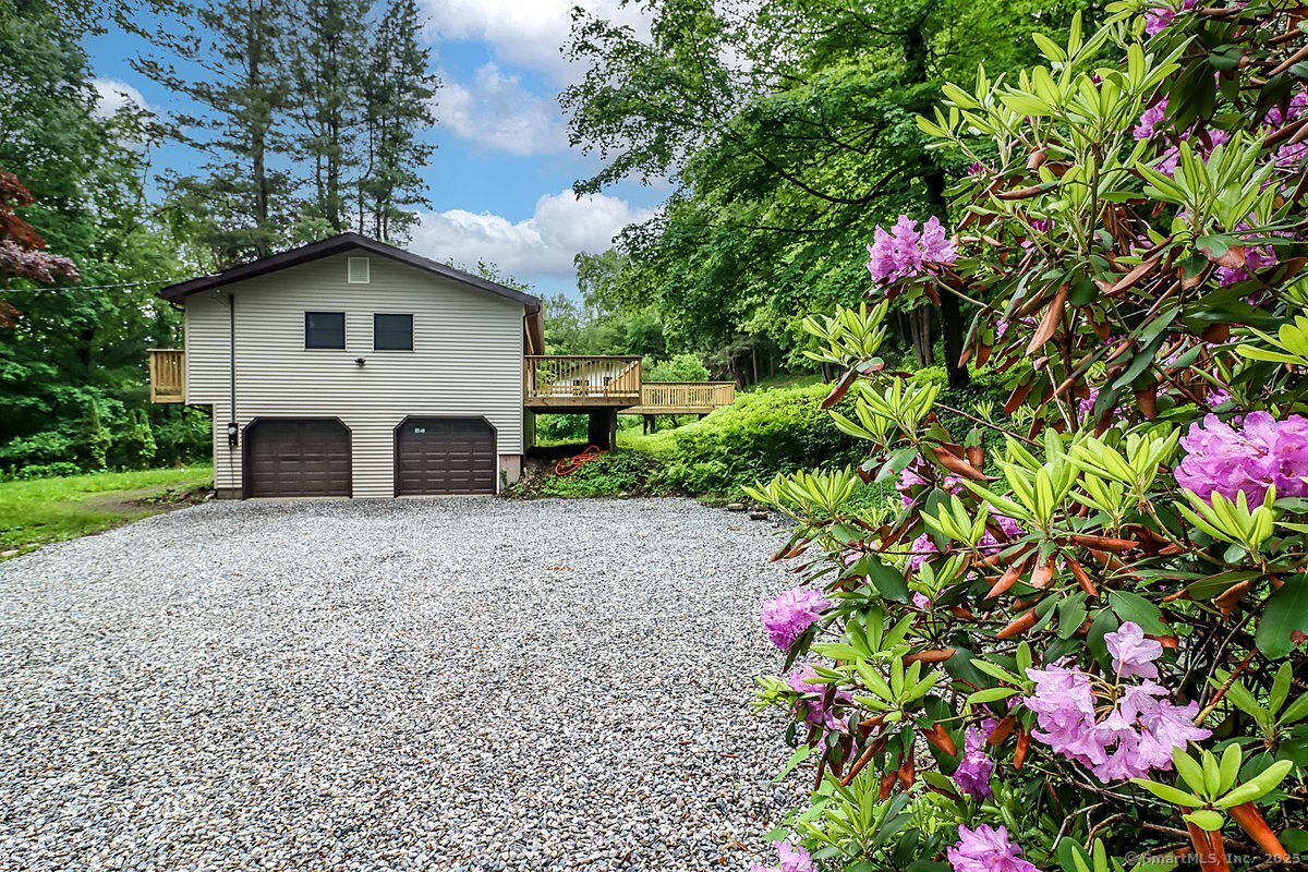 Sherman, Connecticut, 06784, United States, 3 Bedrooms Bedrooms, ,3 BathroomsBathrooms,Residential,For Sale,1840198