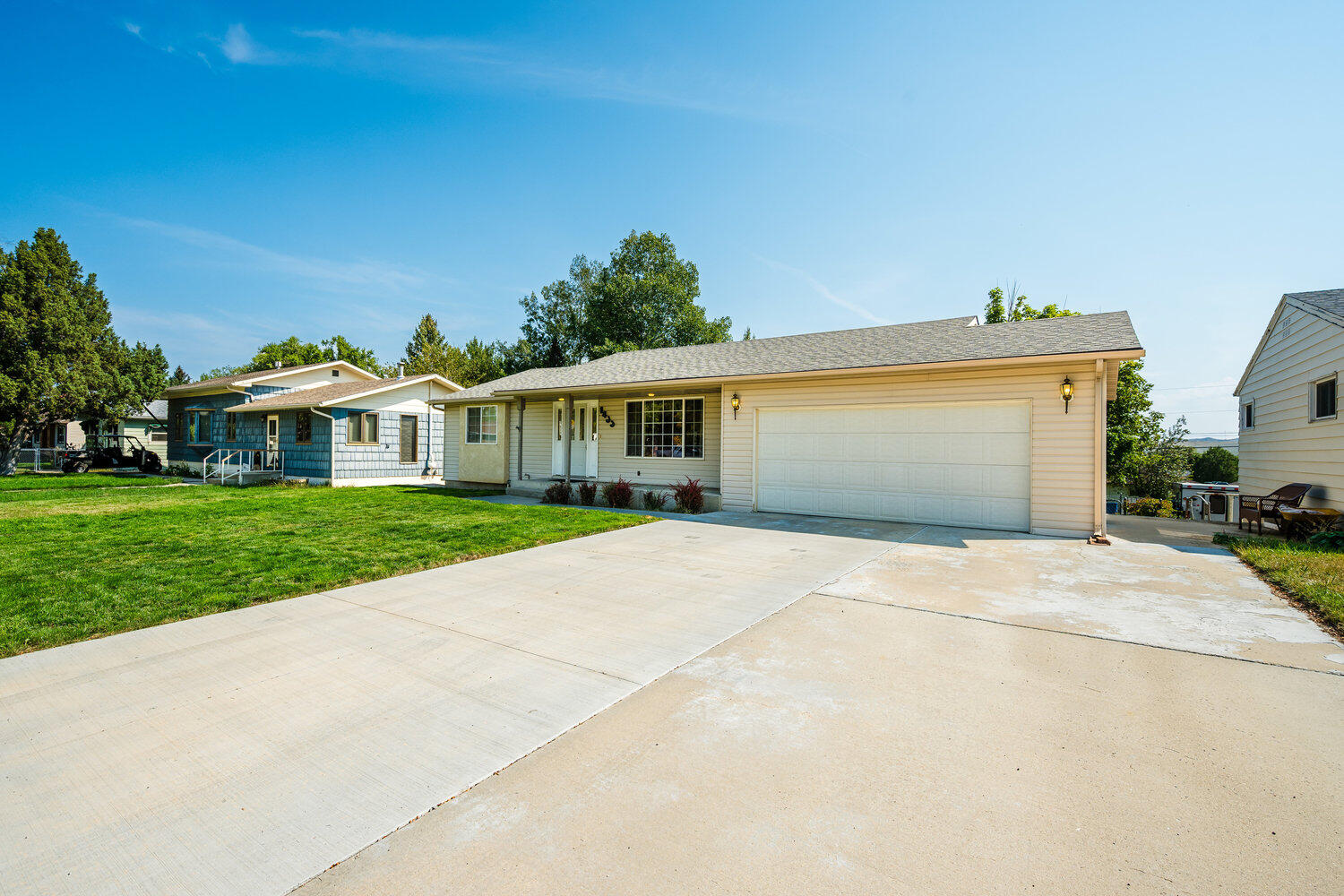 Sheridan, Wyoming, 82801, United States, 3 Bedrooms Bedrooms, ,3 BathroomsBathrooms,Residential,For Sale,1939010