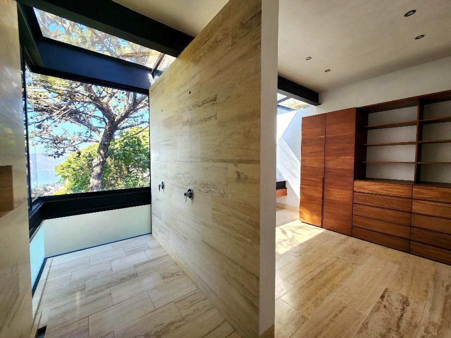 Valle de Bravo, Estado de México, 51200, Mexico, 4 Bedrooms Bedrooms, ,4 BathroomsBathrooms,Residential,For Sale,1722310