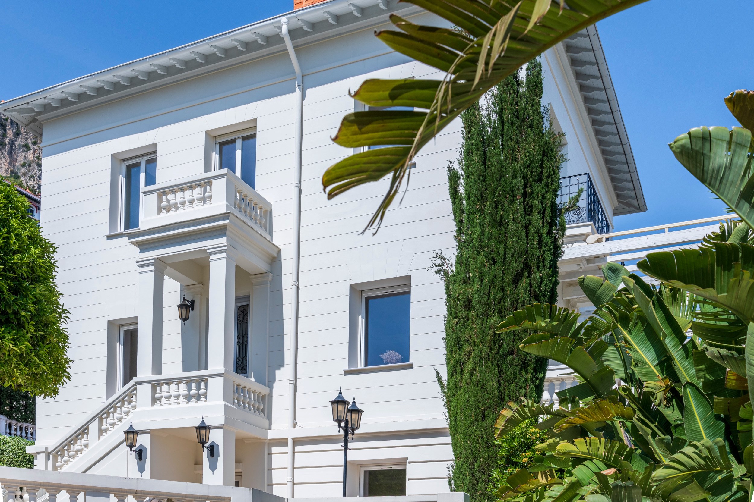  Beaulieu-sur-Mer Belle Époque villa with garden, 20 metre pool and sea glimpse … - 物件實景