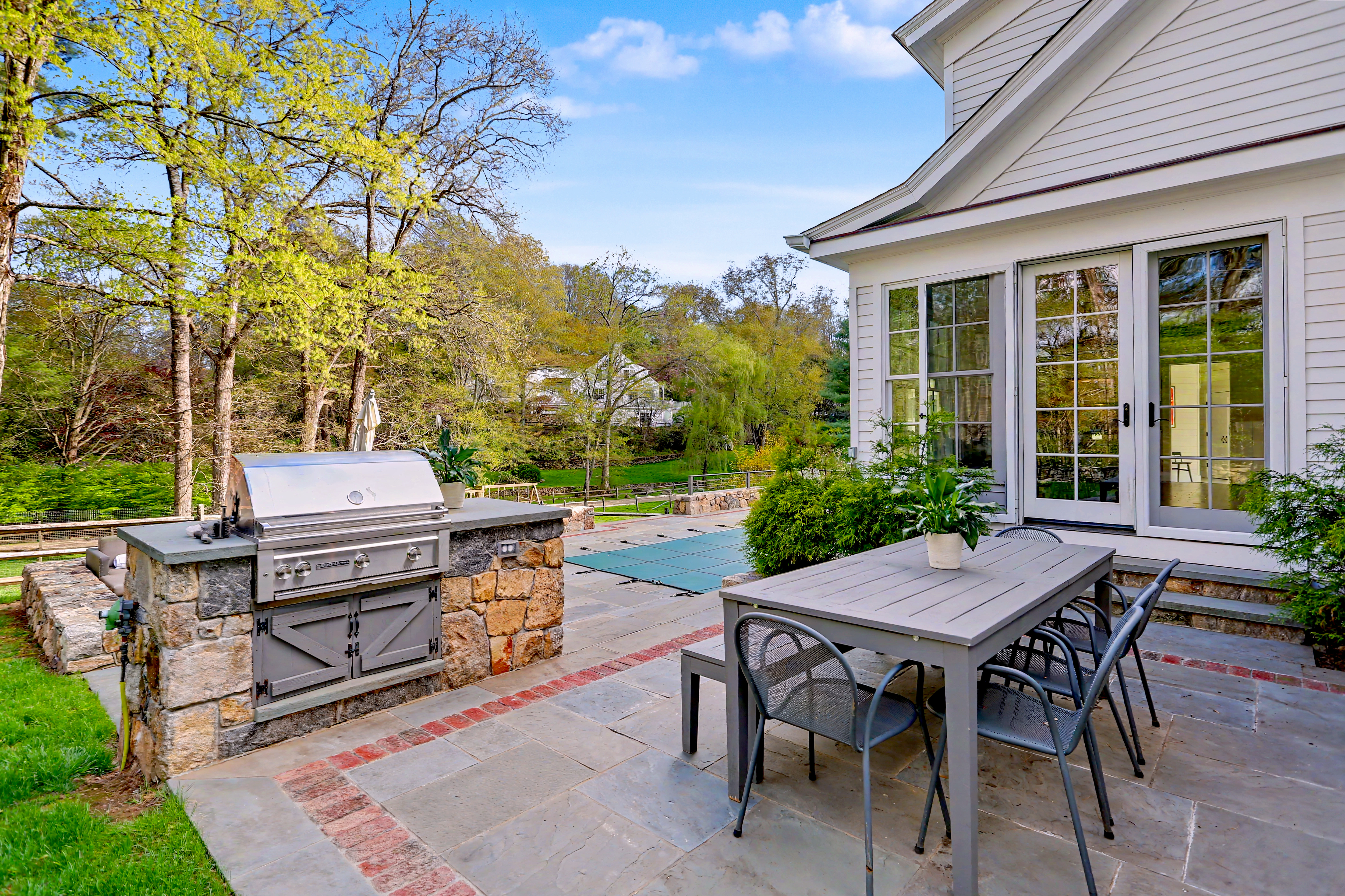  Thoughtfully Restored Antique Home in Lower Weston - 物件實景