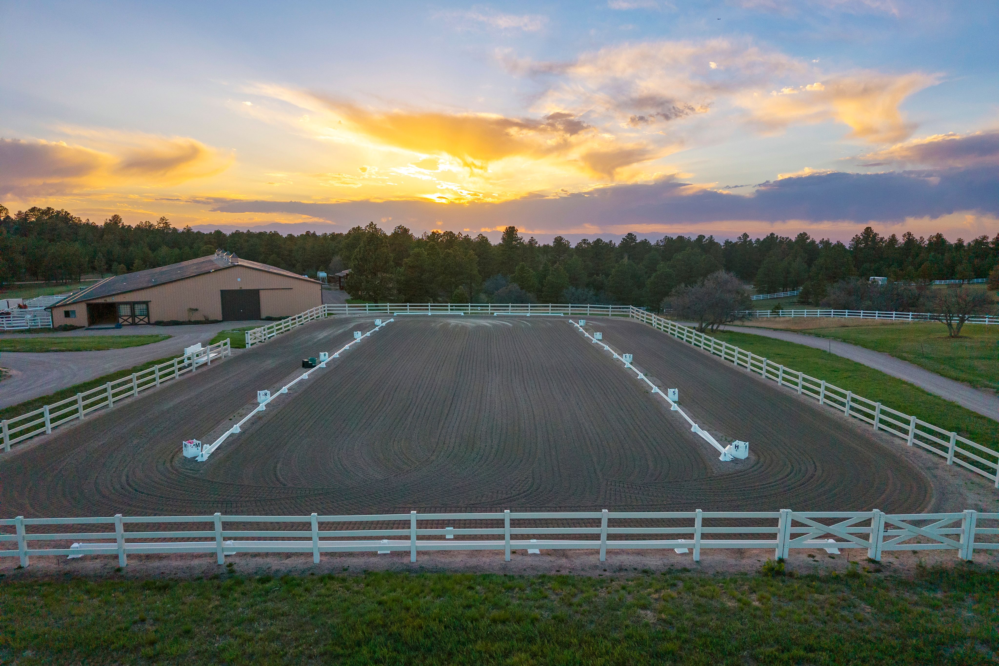  Equestrian Desert Contemporary Estate with Stable & Indoor Arena - 物件實景