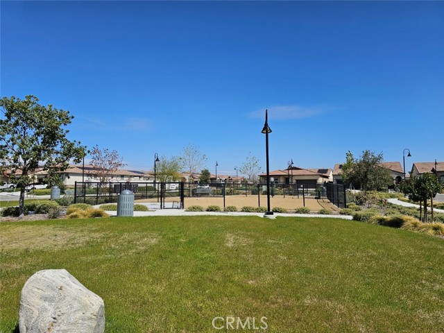 Ontario, California, 91761, United States, 2 Bedrooms Bedrooms, ,3 BathroomsBathrooms,Residential,For Sale,1977119