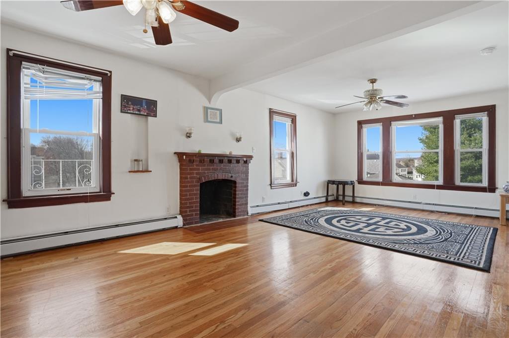 Woonsocket, Rhode Island, 02895, United States, 11 Bedrooms Bedrooms, ,5 BathroomsBathrooms,Residential,For Sale,2034207