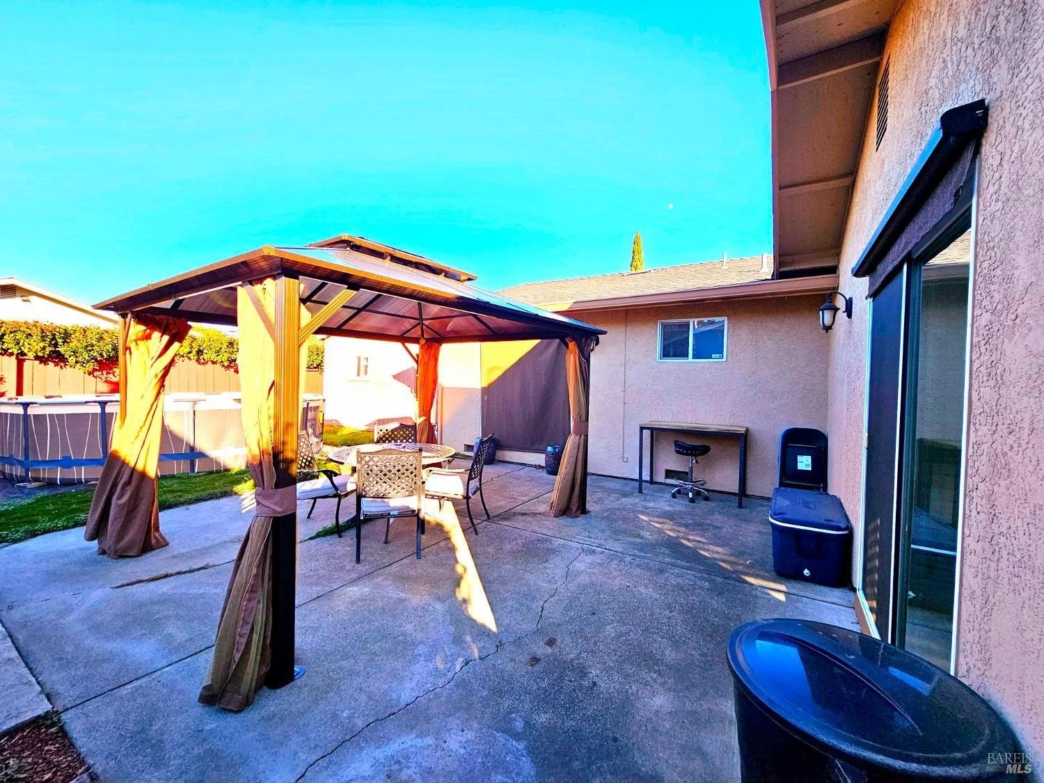 182 Kearney Way, Vacaville, California, 95687, United States, 3 Bedrooms Bedrooms, ,2 BathroomsBathrooms,Residential,For Sale,182 Kearney Way,1683317