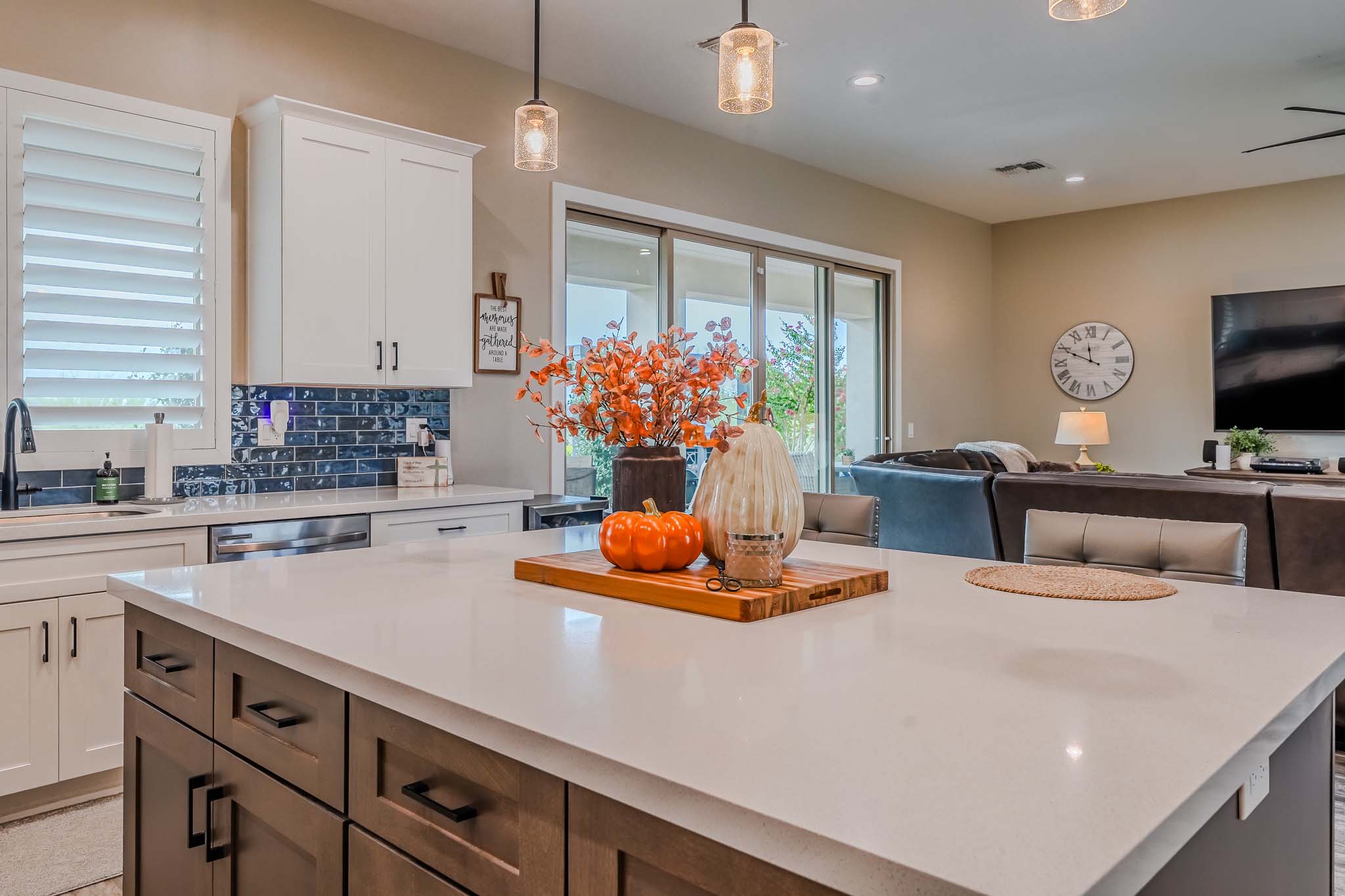 Phoenix, Arizona, 85087, United States, 3 Bedrooms Bedrooms, ,Residential,For Sale,2000122