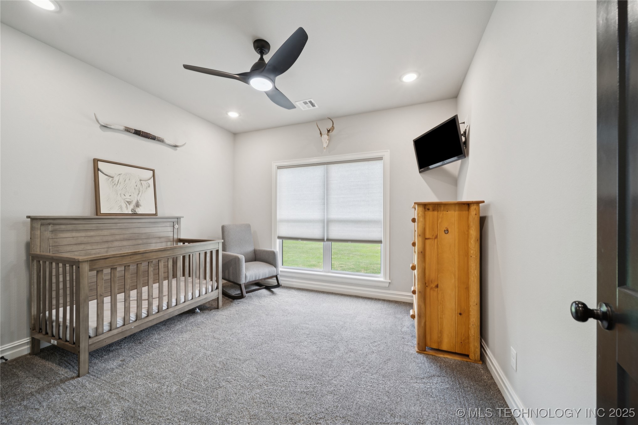 Pryor, Oklahoma, 74361, United States, 4 Bedrooms Bedrooms, ,4 BathroomsBathrooms,Residential,For Sale,1916724