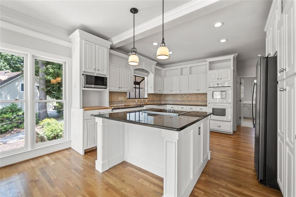 Jonesboro, Georgia, 30236, United States, 5 Bedrooms Bedrooms, ,5 BathroomsBathrooms,Residential,For Sale,1889990