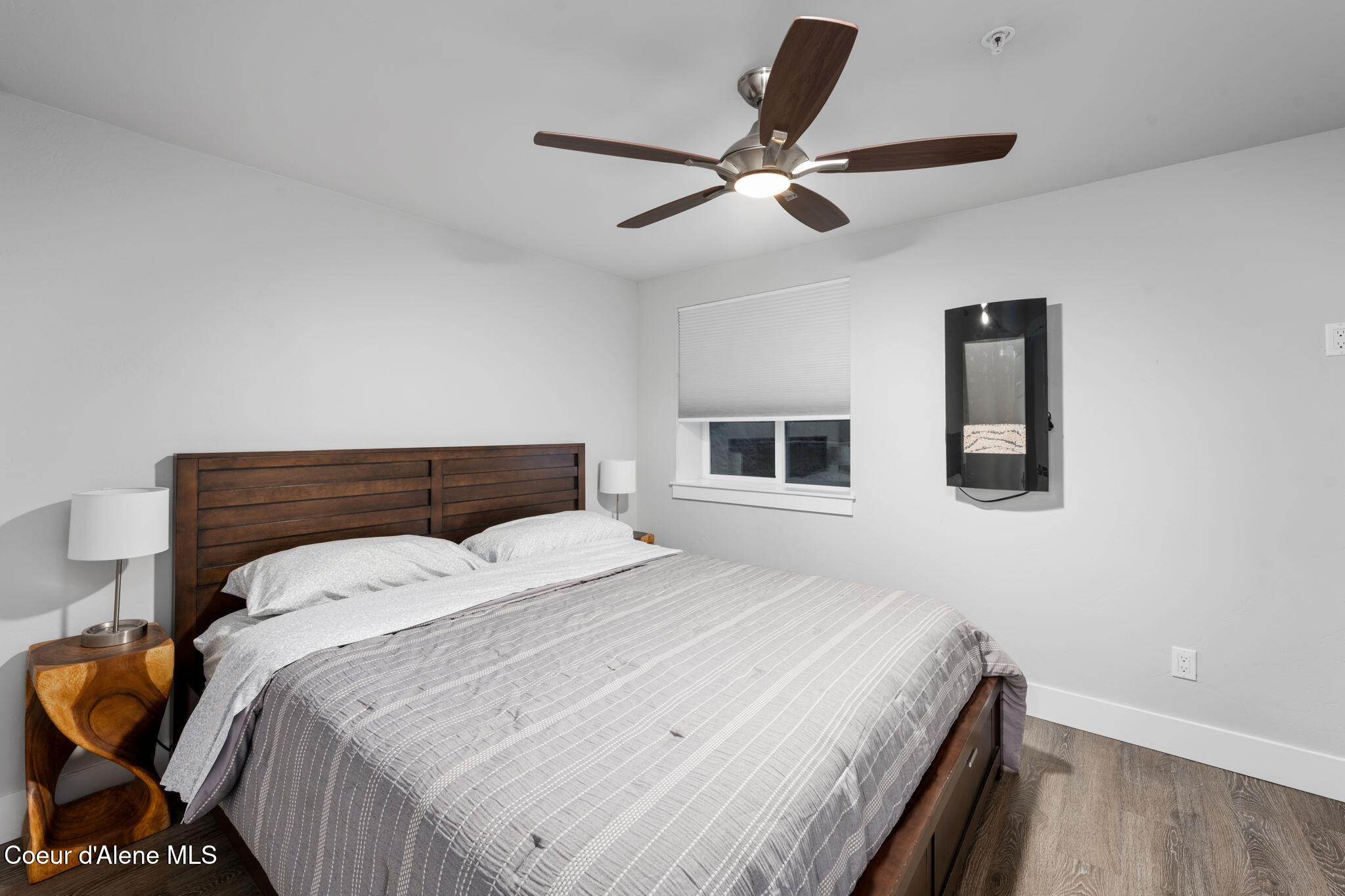Coeur d'Alene, Idaho, 83814, United States, 2 Bedrooms Bedrooms, ,2 BathroomsBathrooms,Residential,For Sale,1920306