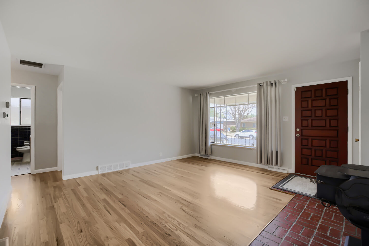 Lakewood, Colorado, 80232, United States, 4 Bedrooms Bedrooms, ,1 BathroomBathrooms,Residential,For Sale,2044778