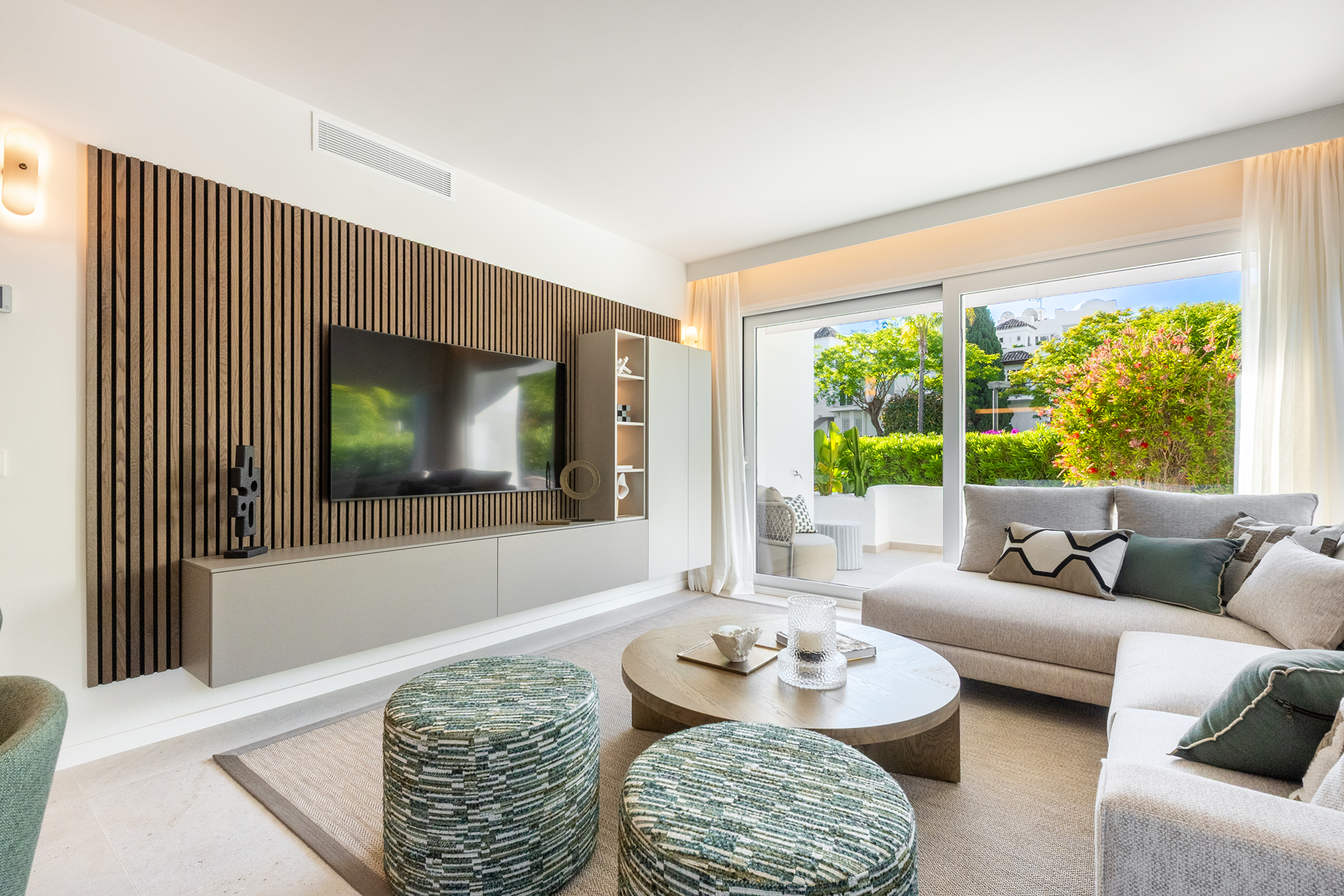  Renovated garden apartment in Alhambra del Mar, Marbella