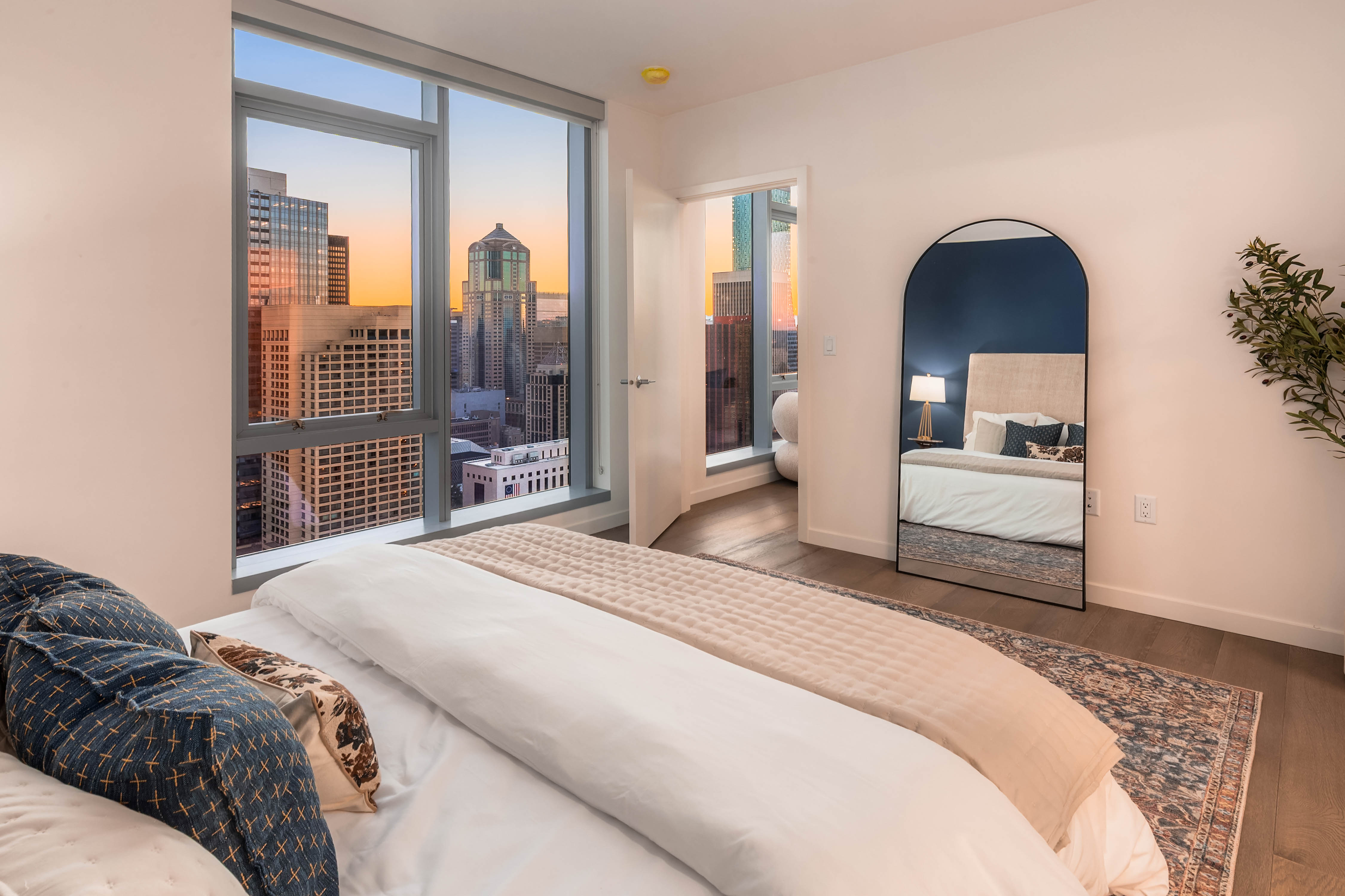  800 Columbia Street #3201, Seattle, WA, 98104 - 物件實景