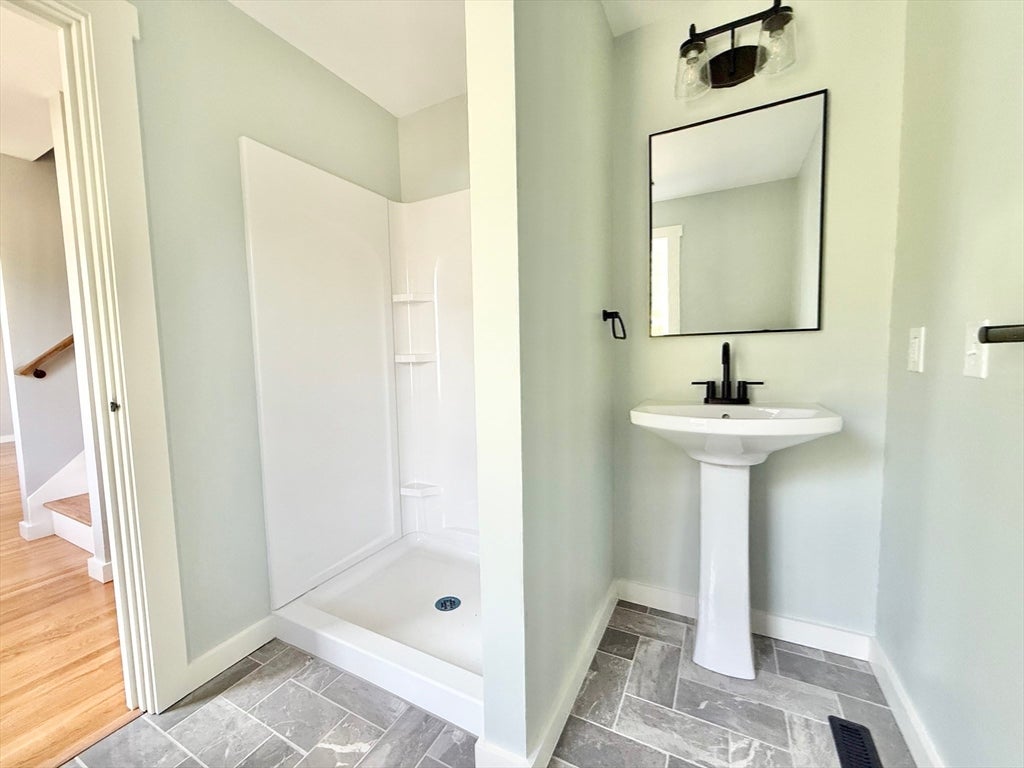 Montague, Massachusetts, 01351, United States, 3 Bedrooms Bedrooms, ,2 BathroomsBathrooms,Residential,For Sale,1956497