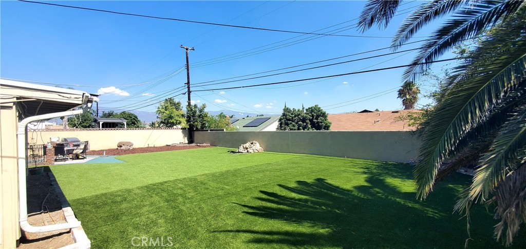 San Bernardino, California, 92410, United States, 4 Bedrooms Bedrooms, ,2 BathroomsBathrooms,Residential,For Sale,1911551