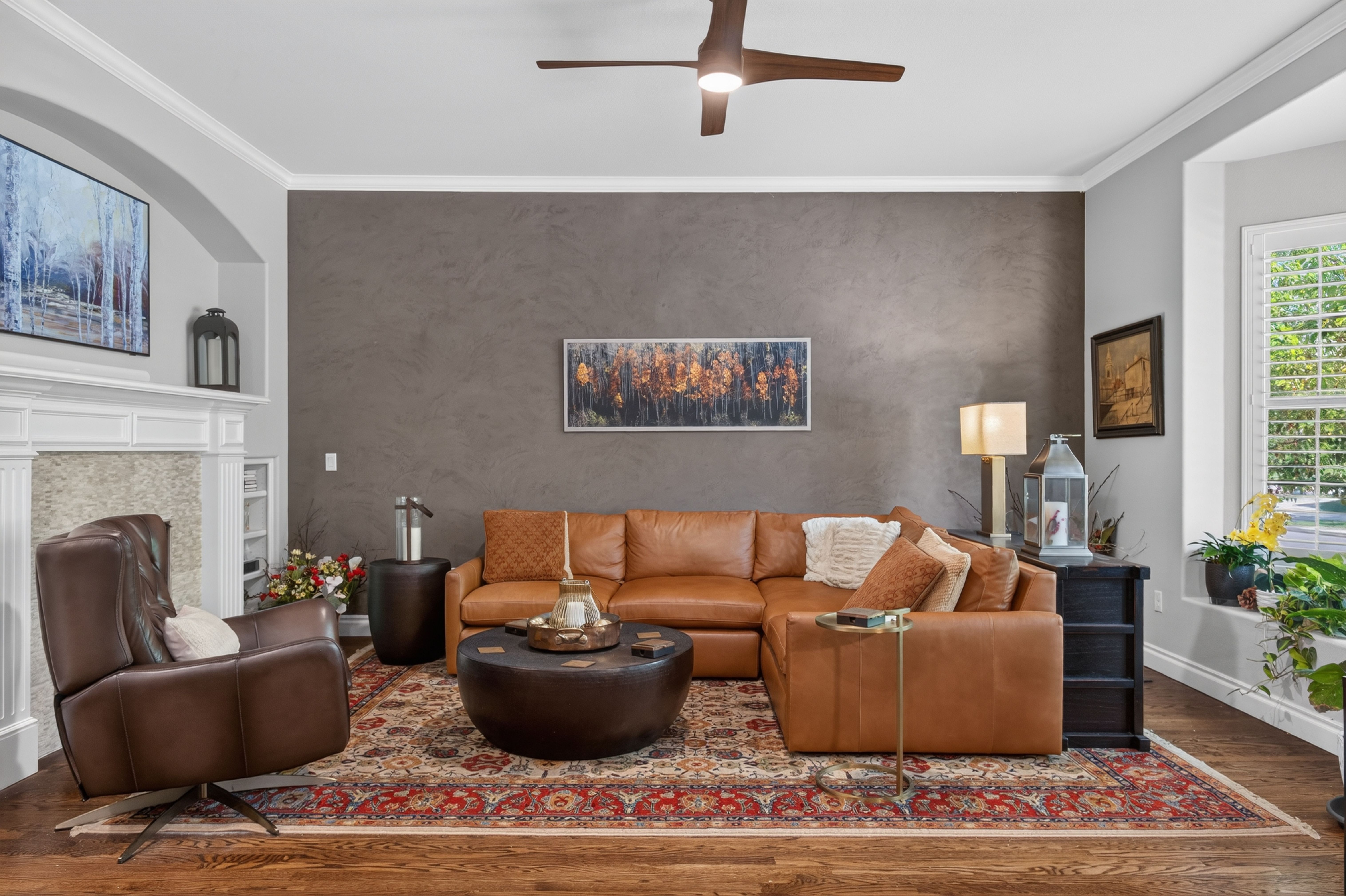  Turn-Key Lone Tree Luxury: Renovated Home with Chef