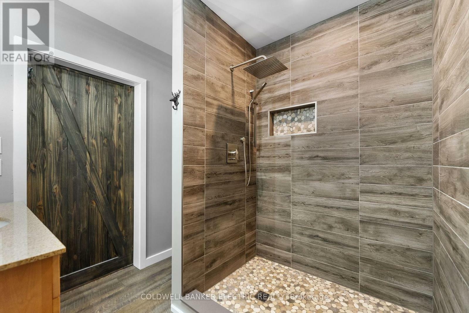 HIGHLANDS EAST (CARDIFF WARD), Ontario, K0L 1C0, CA, 3 Bedrooms Bedrooms, ,1 BathroomBathrooms,Residential,For Sale,1826911