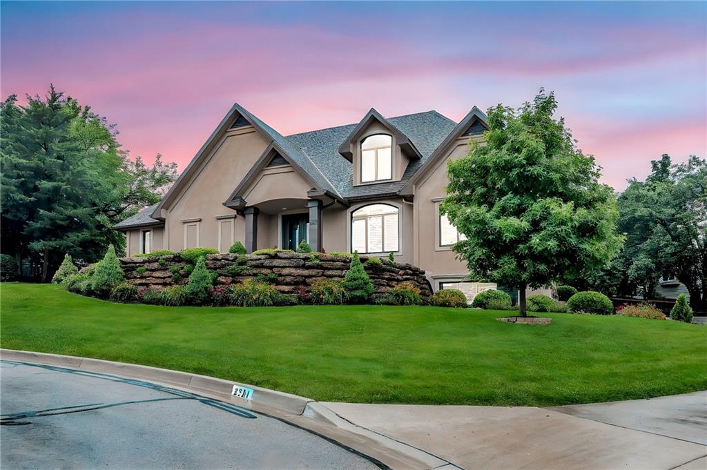 Lawrence, Kansas, 66049, United States, 5 Bedrooms Bedrooms, ,5 BathroomsBathrooms,Residential,For Sale,1848168