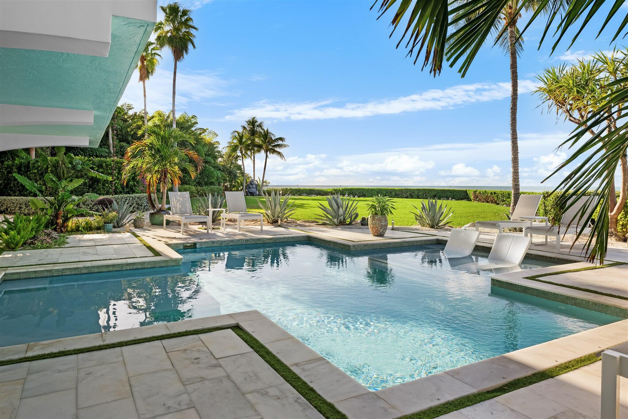 165 Bayview Drive, ISLAMORADA, Florida, 33036, United States, 6 Bedrooms Bedrooms, ,4 BathroomsBathrooms,Residential,For Sale,165 Bayview Drive,1676800