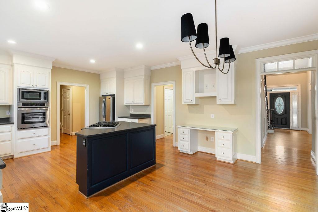 Greer, South Carolina, 29650, United States, 5 Bedrooms Bedrooms, ,4 BathroomsBathrooms,Residential,For Sale,2005494