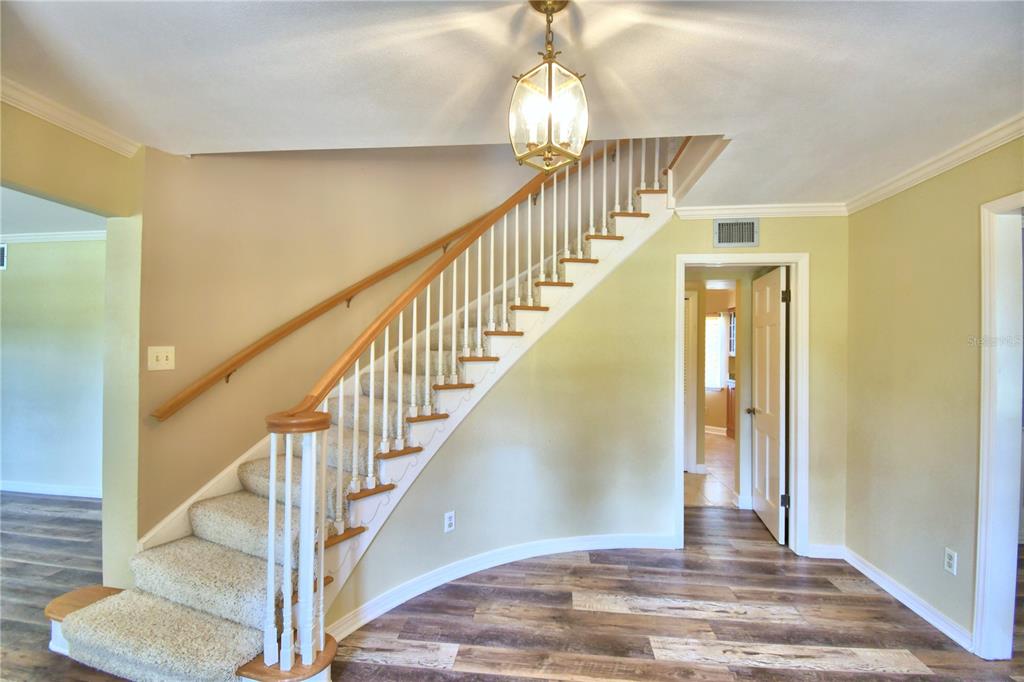 Bartow, Florida, 33830, United States, 5 Bedrooms Bedrooms, ,3 BathroomsBathrooms,Residential,For Sale,1839878