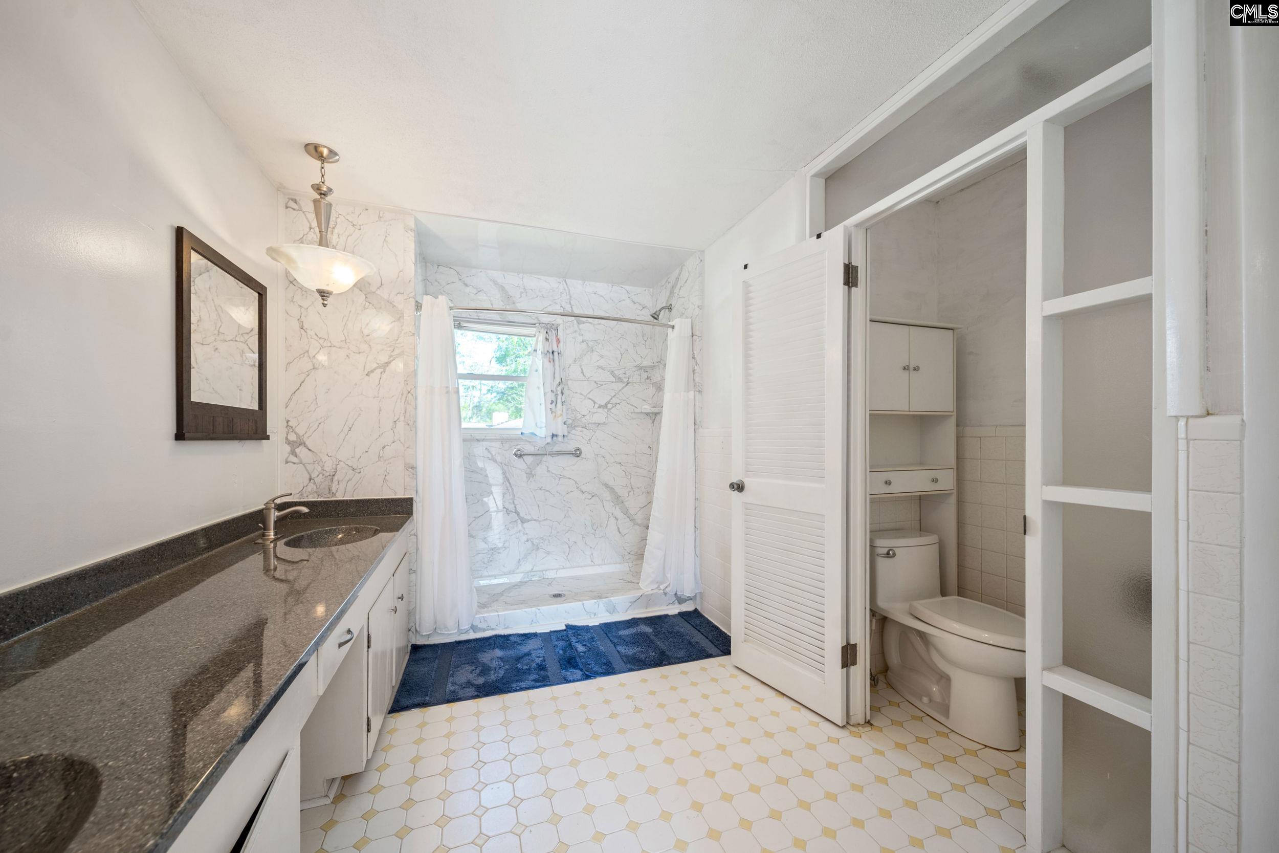 West Columbia, South Carolina, 29170, United States, 4 Bedrooms Bedrooms, ,5 BathroomsBathrooms,Residential,For Sale,1915233