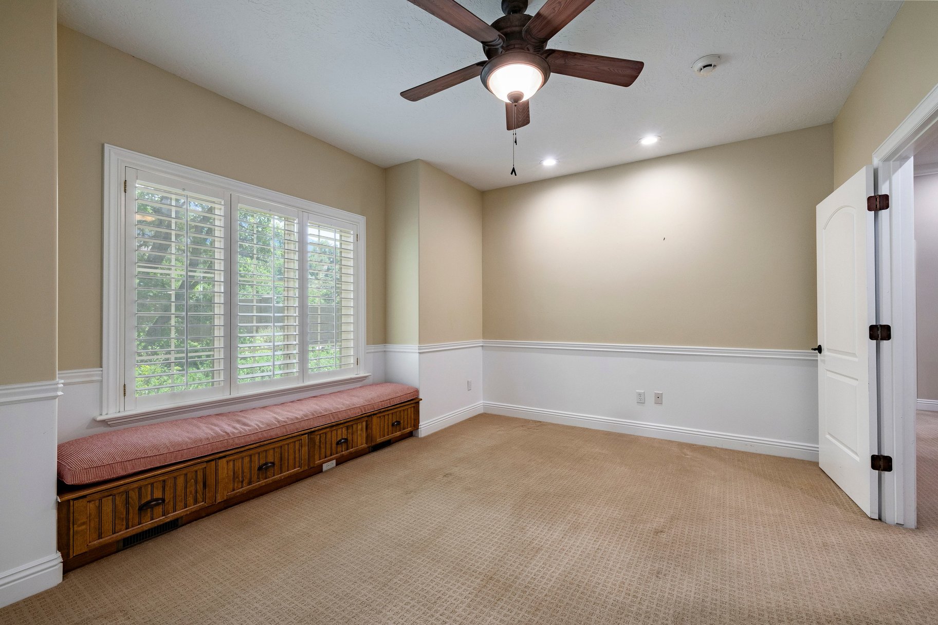  Private Gated Cottonwood Heights Retreat With Seasonal Stream & Mountain views - 物件實景