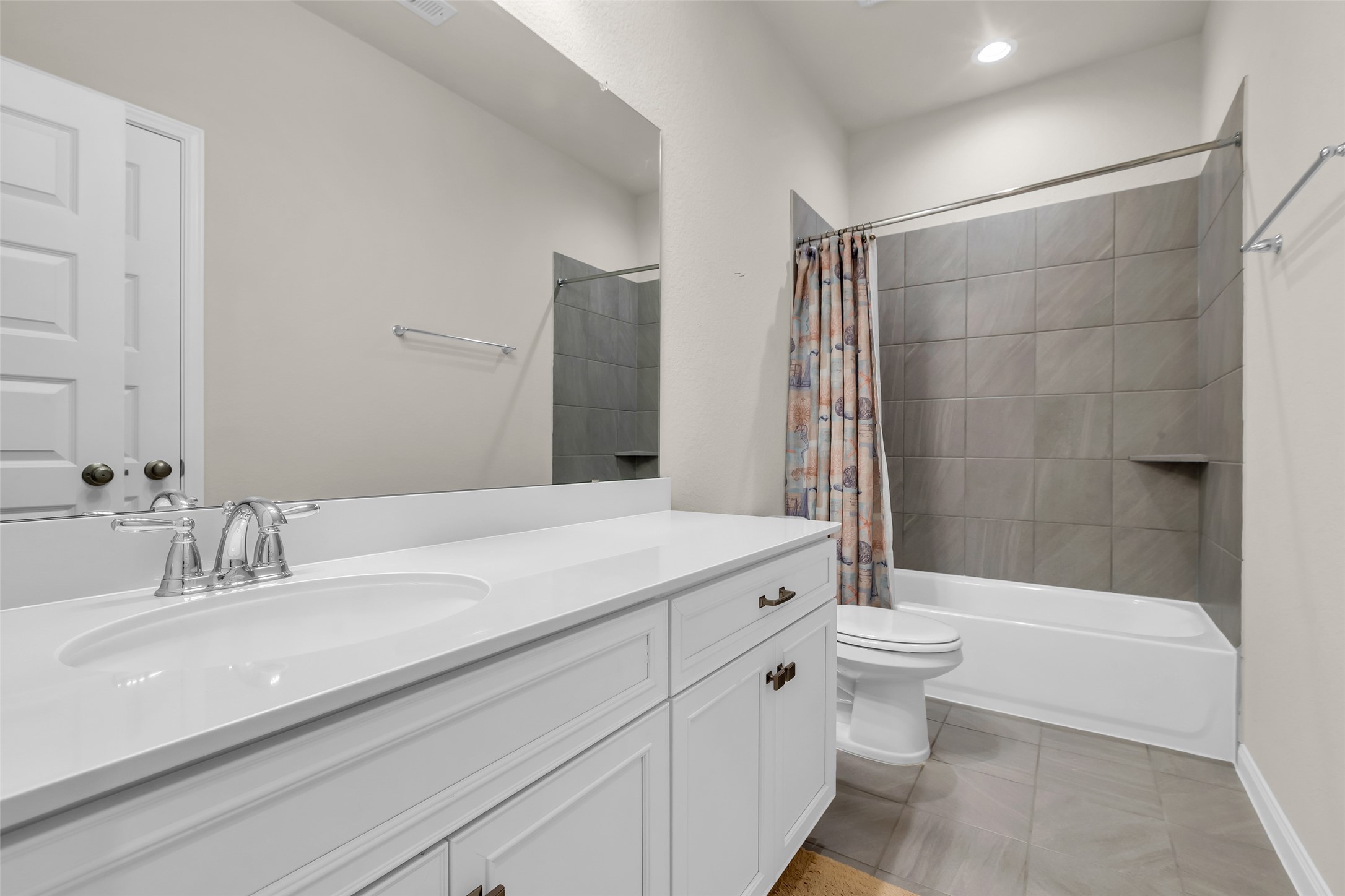 Houston, Texas, 77080, United States, 4 Bedrooms Bedrooms, ,4 BathroomsBathrooms,Residential,For Sale,1934317