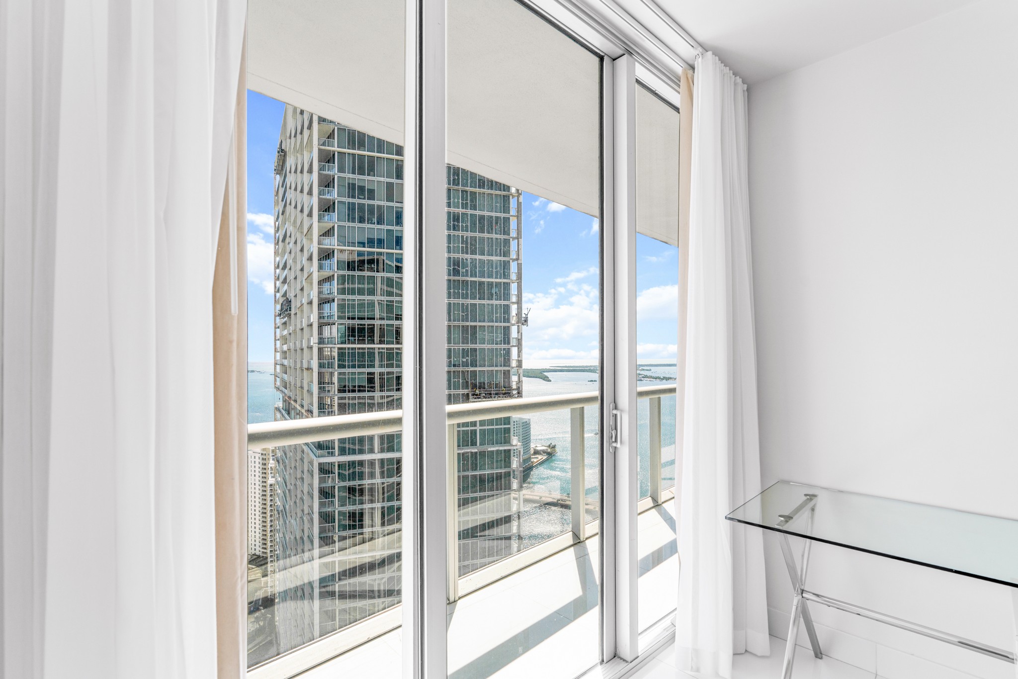  485 Brickell Ave, Miami, FL, 33131 - 物件實景