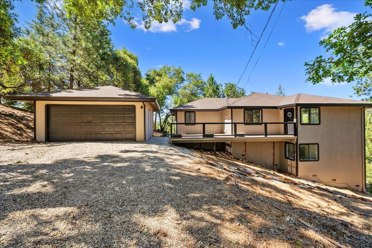 Grass Valley, California, 95949, United States, 4 Bedrooms Bedrooms, ,3 BathroomsBathrooms,Residential,For Sale,1976172