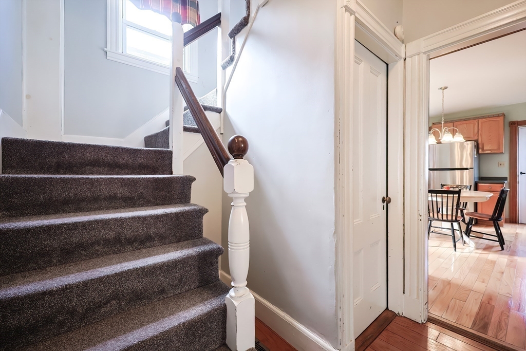 Boston, Massachusetts, 02136, United States, 4 Bedrooms Bedrooms, ,2 BathroomsBathrooms,Residential,For Sale,1944932