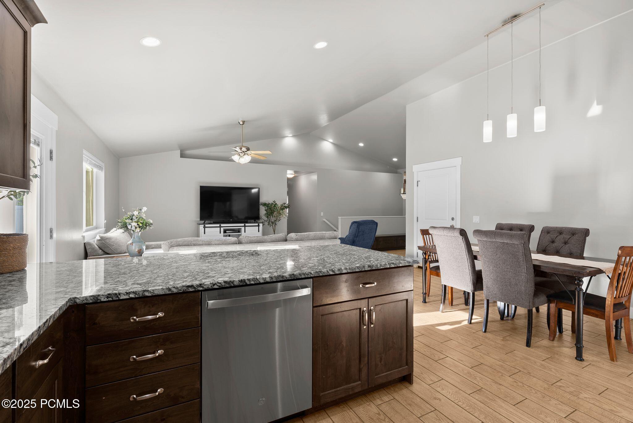 Heber City, Utah, 84032, United States, 6 Bedrooms Bedrooms, ,2 BathroomsBathrooms,Residential,For Sale,1883022