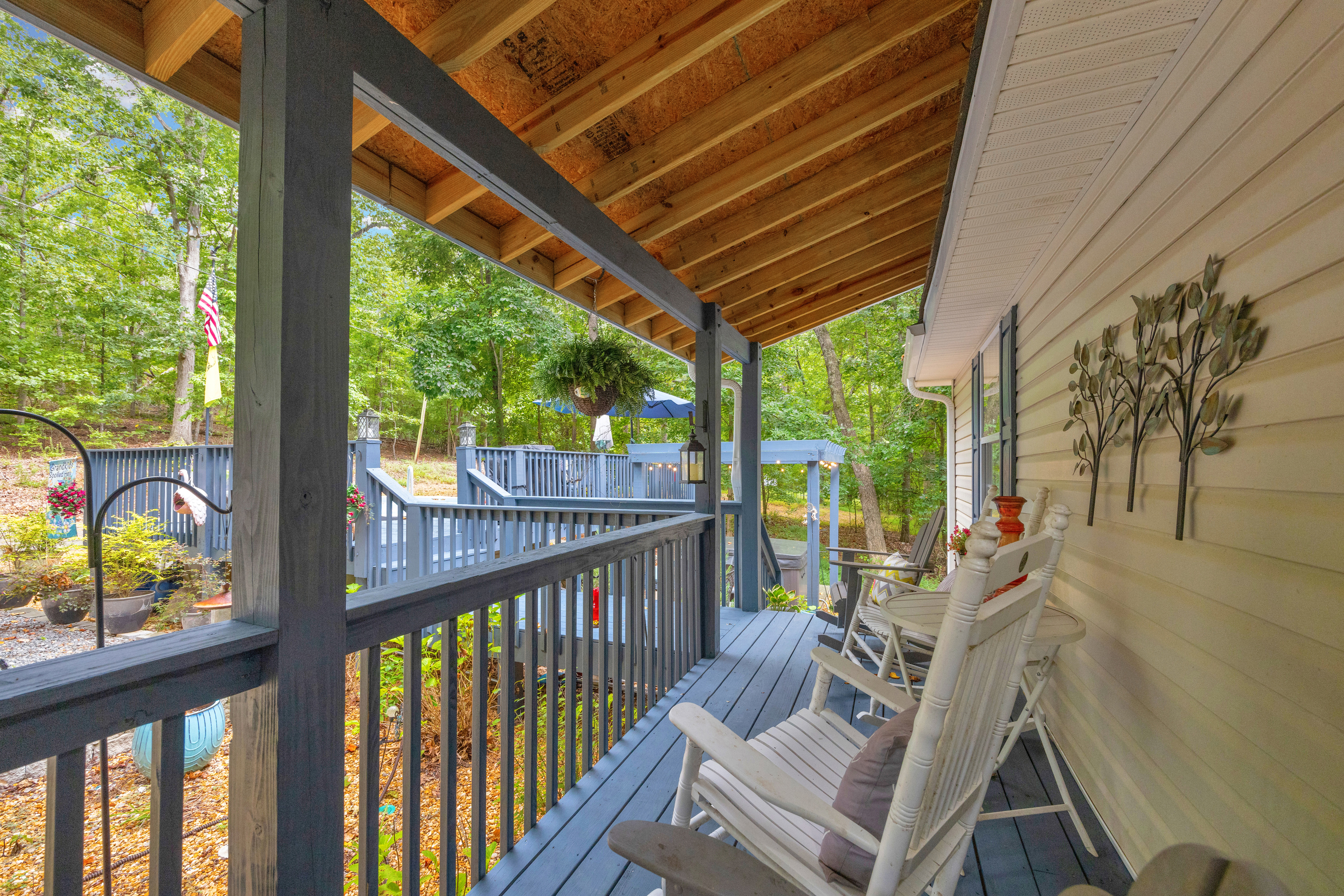 Hartwell, Georgia, 30643, United States, 2 Bedrooms Bedrooms, ,1 BathroomBathrooms,Residential,For Sale,1908192