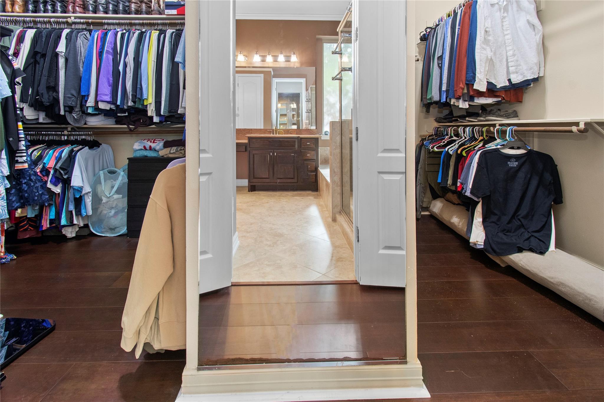 Conroe, Texas, 77302, United States, 4 Bedrooms Bedrooms, ,4 BathroomsBathrooms,Residential,For Sale,1982610