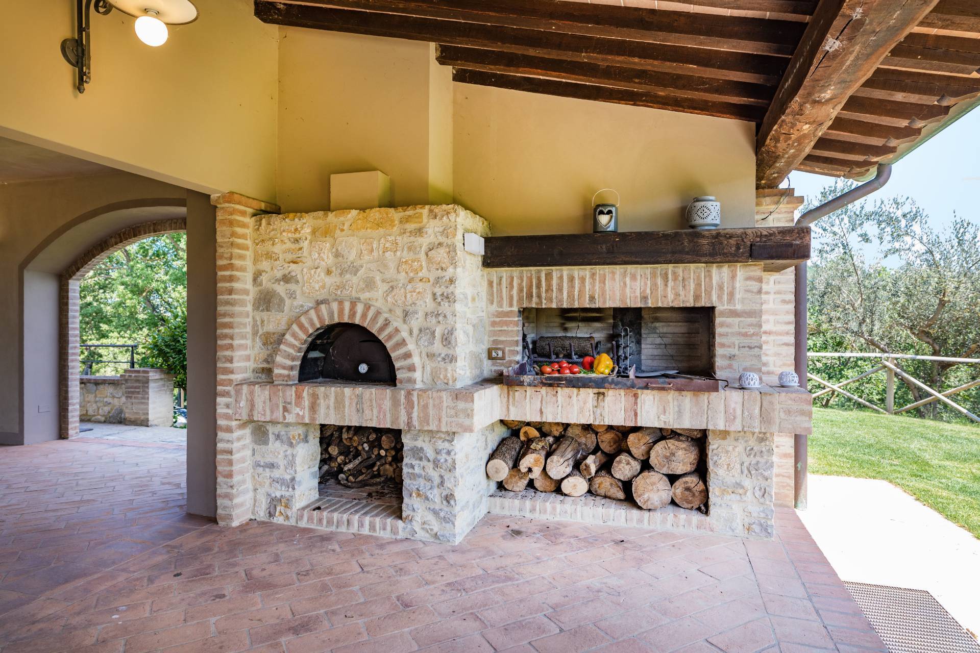 Collazzone, Perugia, 06050, IT, 6 Bedrooms Bedrooms, ,5 BathroomsBathrooms,Residential,For Sale,1867423