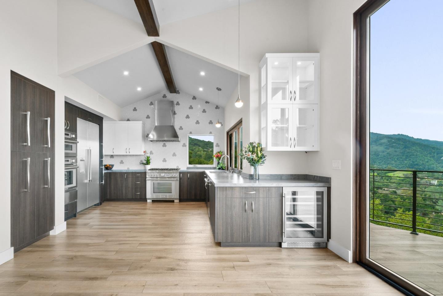 Los Gatos, California, 95030, United States, 5 Bedrooms Bedrooms, ,6 BathroomsBathrooms,Residential,For Sale,1997013