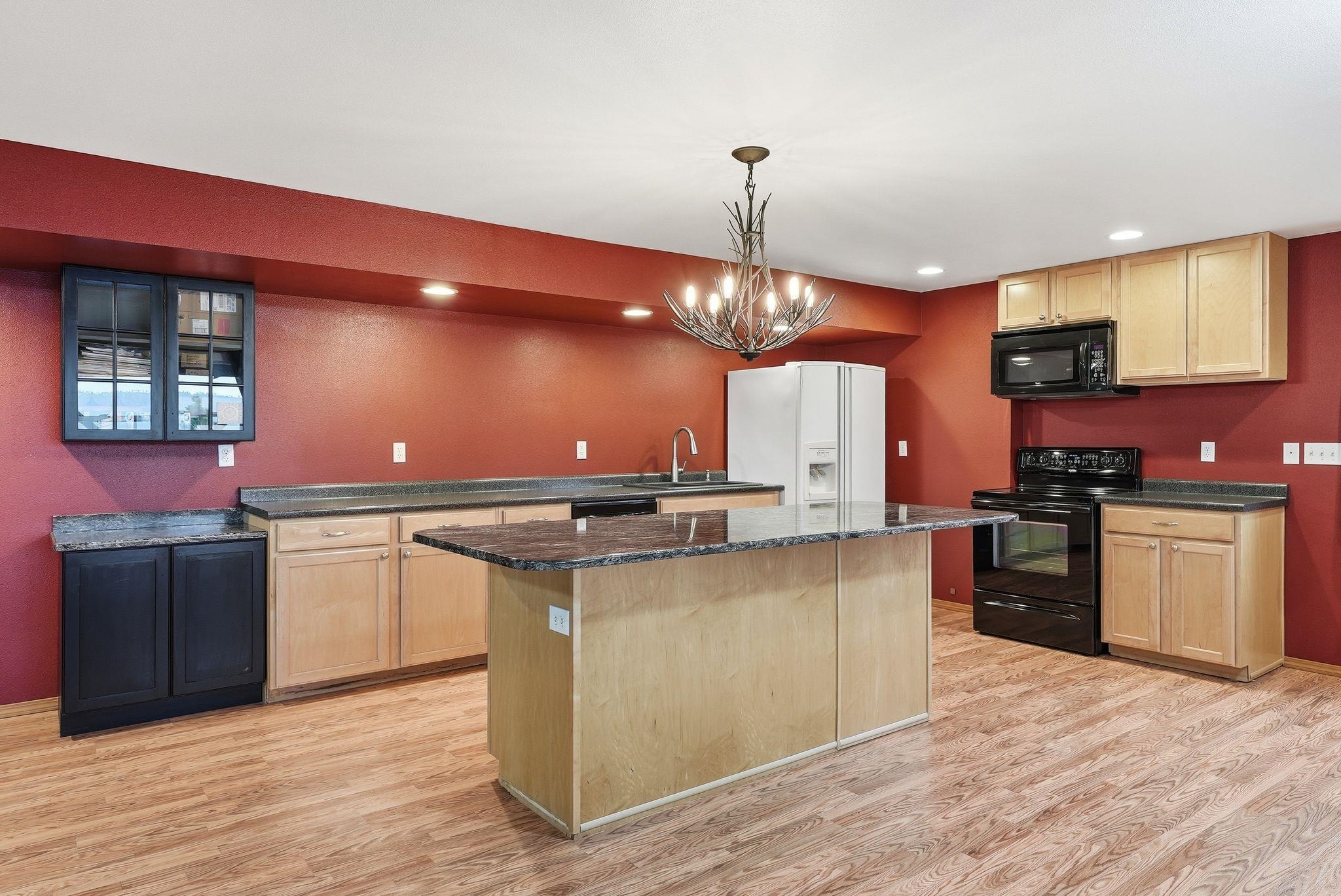 Seven Bays, Washington, 99122, United States, 5 Bedrooms Bedrooms, ,3 BathroomsBathrooms,Residential,For Sale,1992977