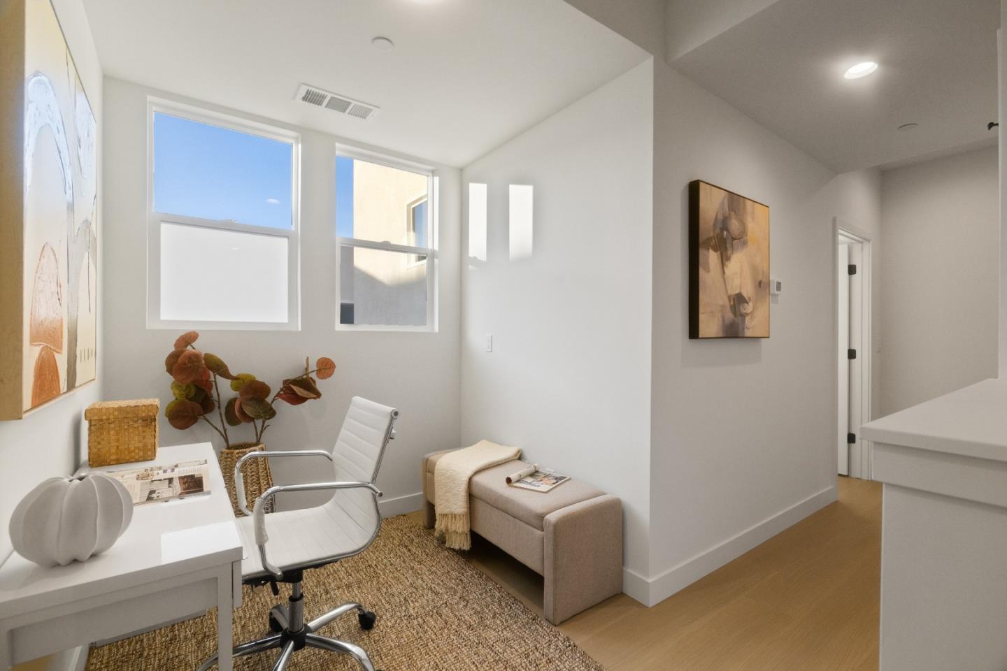 Pacifica, California, 94044, United States, 3 Bedrooms Bedrooms, ,3 BathroomsBathrooms,Residential,For Sale,2001839