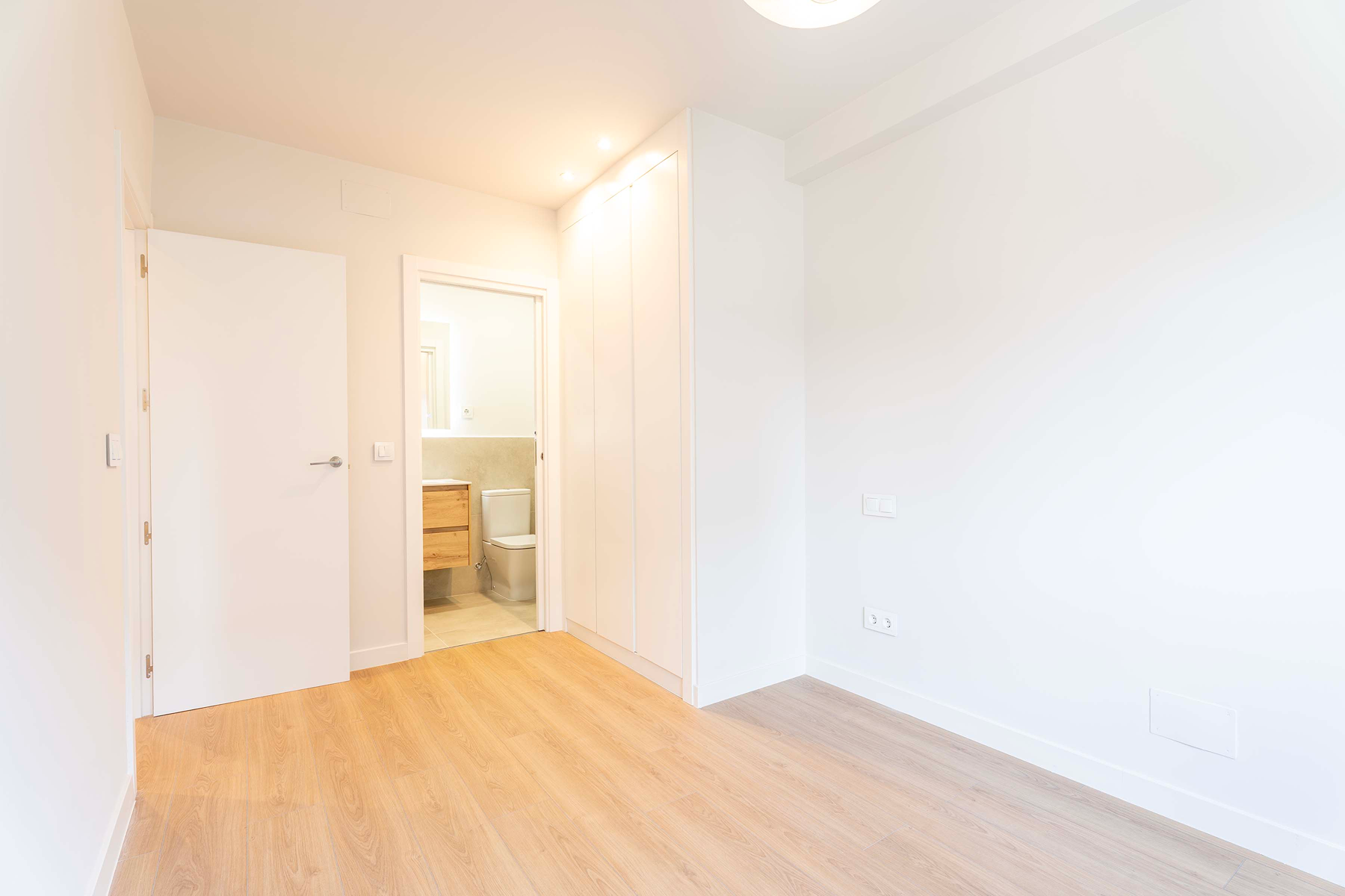  Renovated 2-bedroom flat with excellent qualities - 物件實景