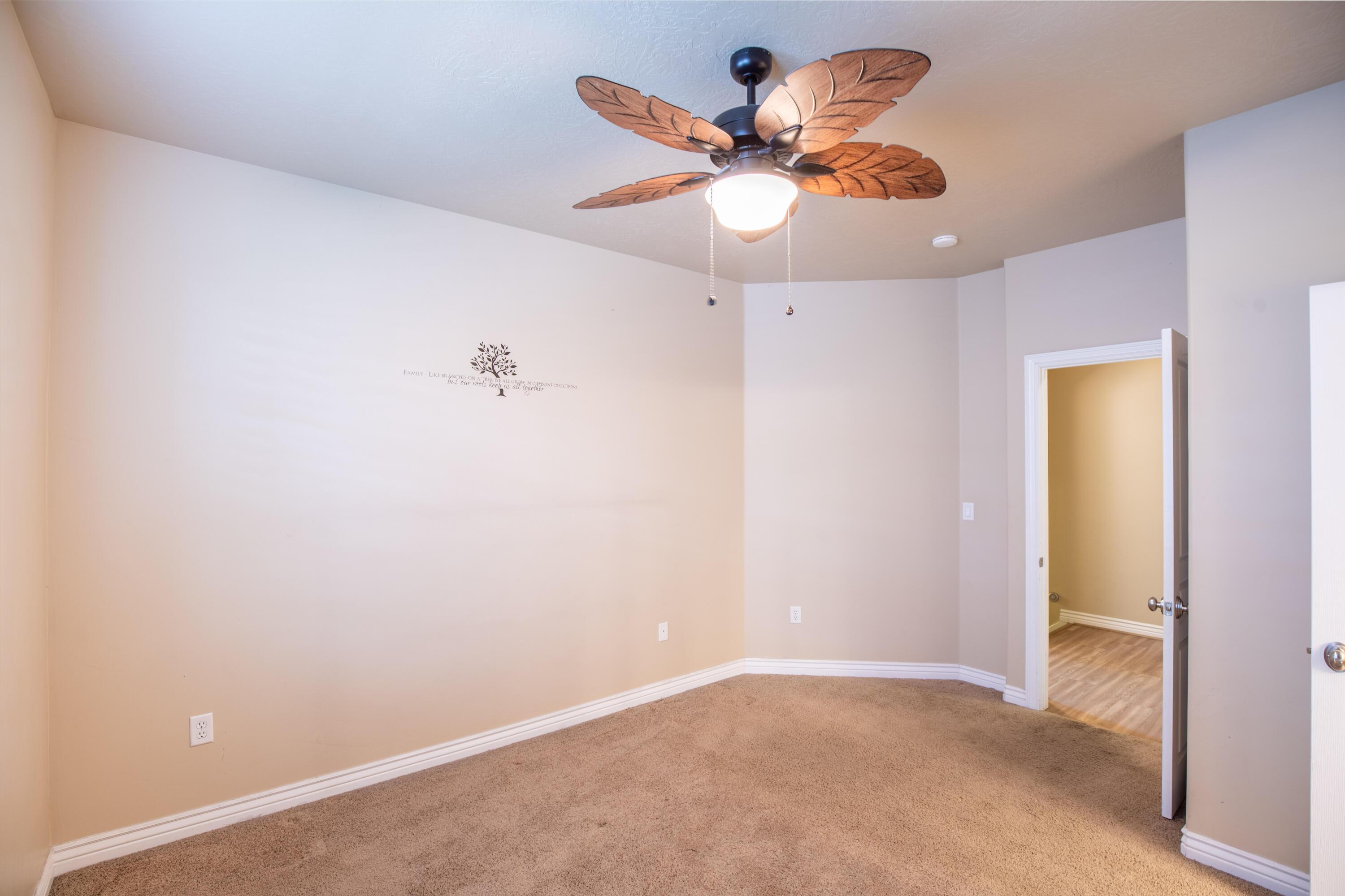 LEHI, Utah, 84043, United States, 5 Bedrooms Bedrooms, ,4 BathroomsBathrooms,Residential,For Sale,1935111